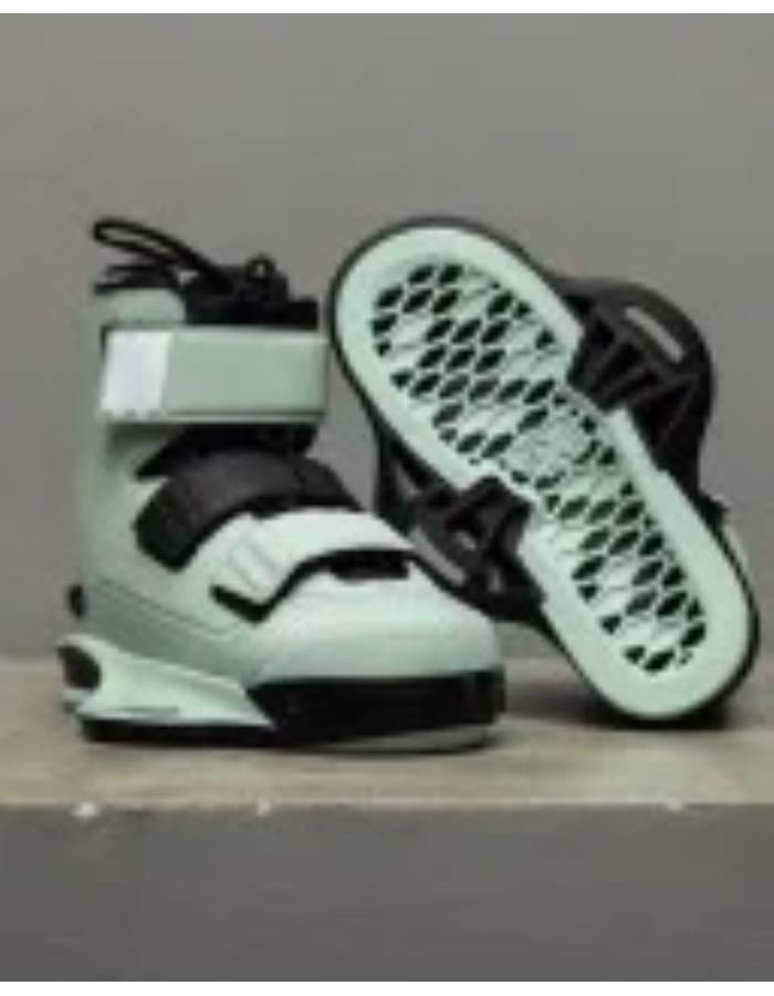 Hook 6X Wakeboard Binding